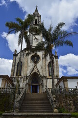 Frente do Santuário do Caraça