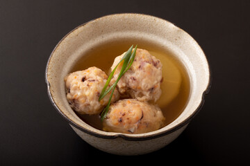 《青森郷土料理》イカメンチの煮物