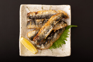 イワシの竜田揚げ　(八戸産寒流トロいわし)