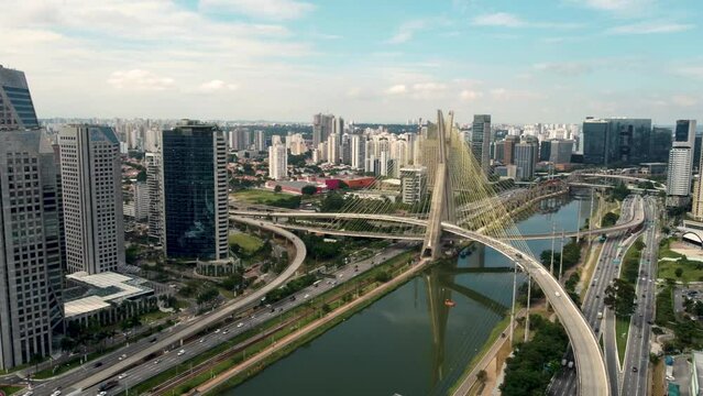 Ponte Estaiada,Pinheiros, S&atilde;o Paulo - State of S&atilde;o Paulo, Brazil 