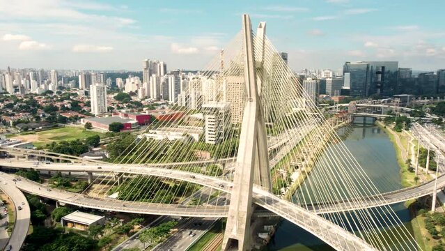 Ponte Estaiada,Pinheiros, S&atilde;o Paulo - State of S&atilde;o Paulo, Brazil 