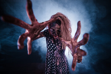 girl,  woman, Zombies, Apocalypse, burnt people