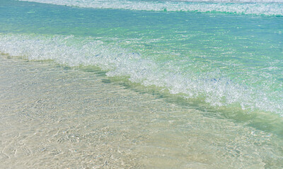 mar arena de cancun olas