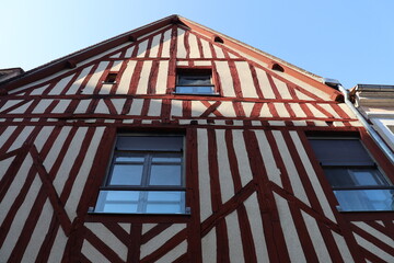 Maison typique, vue de l'extérieur, ville de Auxerre, département de l'Yonne, France