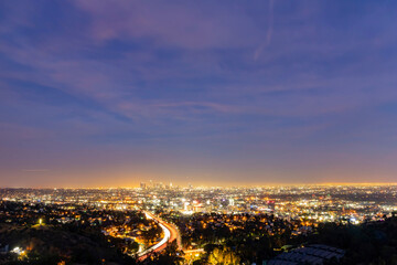 Fototapeta na wymiar Night high angle view of the Los Angeles cityscape from hollywood bowl