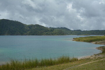 paisaje de lago de agua cristalina
Chiapas, México