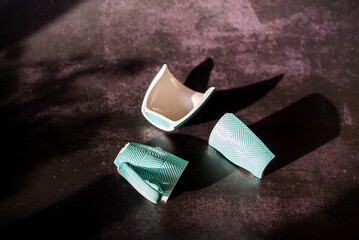 broken cap
