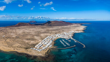 Caleta del Sebo village on the Graciosa island near the north shore of Lanzarote, Spain © Iurii