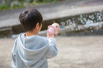 シャボン玉遊び