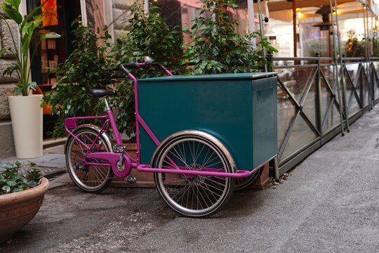 Cargo bike for business street