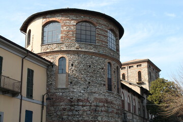 Fototapeta na wymiar Torre di Brivio