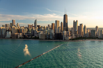Aerial Chicago view of Waterfront Skyscrapers Lake Michigan - obrazy, fototapety, plakaty