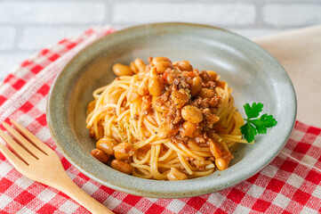 チリコンカンパスタ