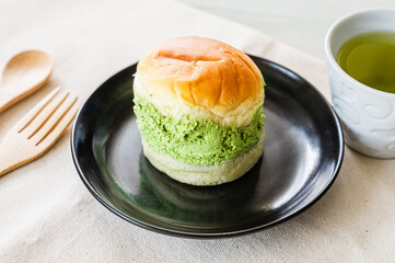 抹茶のマリトッツォ