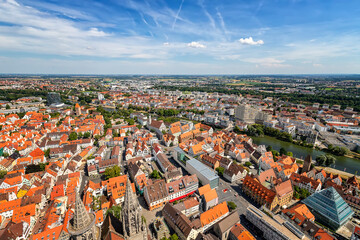 Fototapeta na wymiar View of city from the top of Ulm Minster the world's tallest church.