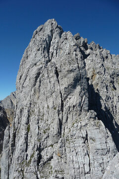 Climbing tour Kopftorlgrat mountain, Tyrol, Austria