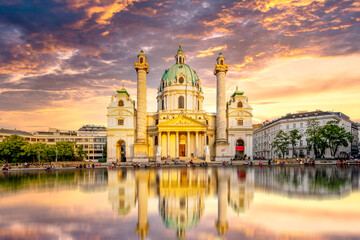Fototapeta na wymiar Karlskirche, Wien, Österreich 