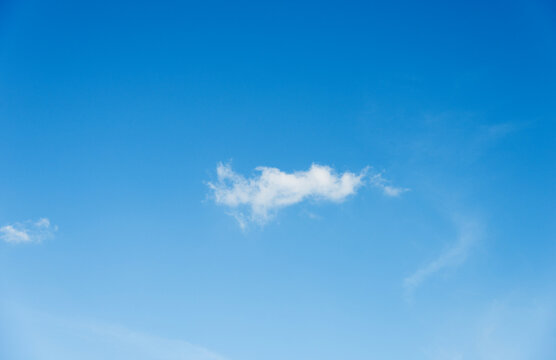 Single nature white cloud on blue sky