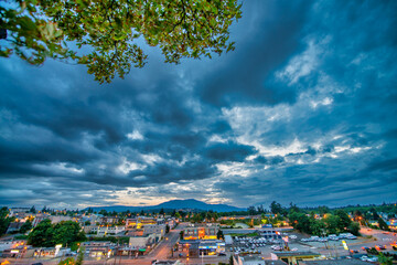 Fototapeta premium Nanaimo, Canada - August 13, 2017: Nanaimo buildings and skyline at summer sunset, Vancouver Island.
