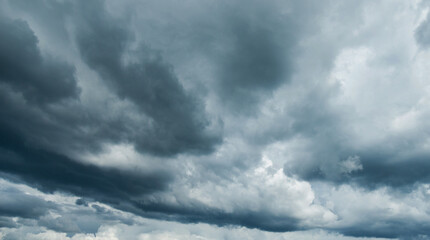 Overcast sky with dark clouds