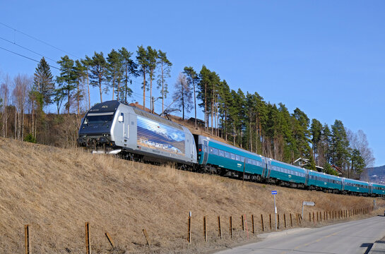 Bergensbanen Train From Bergen To Oslo Near Honefoss, Norway