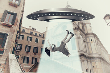 UFO. People are kidnapped on a flying saucer in ancient beautiful palaces in Venice, Italy....