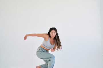 woman dancing knee up