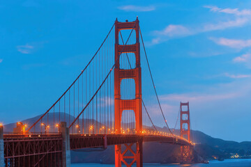 Fototapeta na wymiar Golden Gate Bridge in San Francisco at sunset