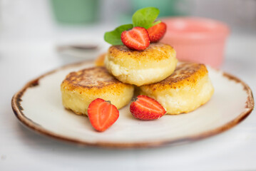 cheesecakes for breakfast with berries Strawberry in a restaurant