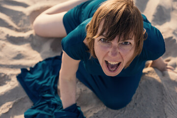 Portrait of an angry, screaming woman disappears