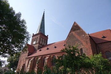 Fototapeta na wymiar St.-Marien-Kirche in Bergen auf Rügen
