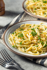 Homemade Italian Spaghetti Algio e Olio