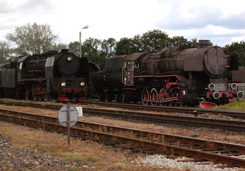 Fototapeta na wymiar old locomotive