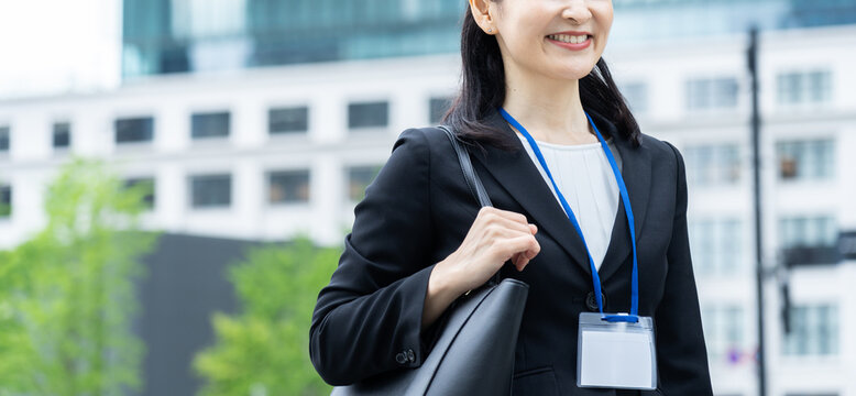 「セールスレディ」の写真素材 2,855件の無料イラスト画像 Adobe Stock