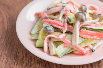 カニカマと胡瓜のマヨネーズ和え