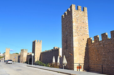 Fototapeta na wymiar Muralla medieval en Montblanc Tarragona España 