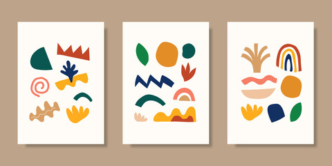 Fototapeta na wymiar Cover template collection with hand drawn organic shapes. Vector illustration