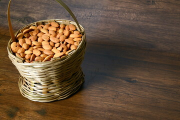 almonds,nuts,food,healthyfood,chocolate,walnuts,dryfruits,healthy,healthylifestyle,foodie,almond,homemade,yummy,delicious,cashews,vegan,pistachio,cashew,instafood,raisins,foodphotography,dessert,sweet