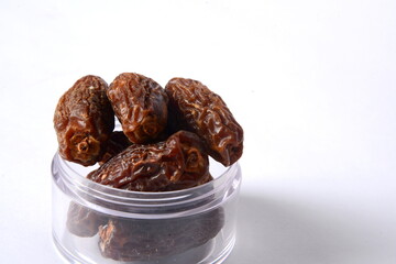 almonds,nuts,food,healthyfood,chocolate,walnuts,dryfruits,healthy,healthylifestyle,foodie,almond,homemade,yummy,delicious,cashews,vegan,pistachio,cashew,instafood,raisins,foodphotography,dessert,sweet