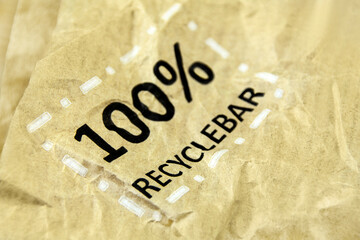 Papier und Label 100% recyclebar
