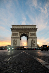Fototapeta na wymiar Arc de Triomphe, Paris, France at sunset