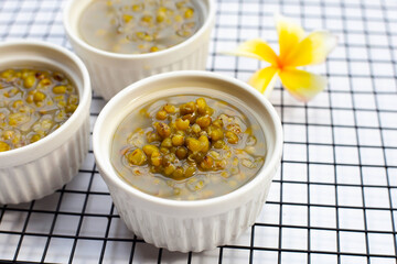 Mung beans in sugar syrup