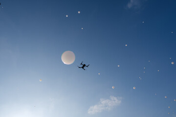 Drone in Air | Drone in Air with Bubbles | Drohne in der Luft mit Seifenblasen