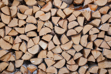 wood heating lines drawn,crisis, the storage of fuel, lack of funds, shortage of fuel