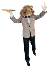 lion, serveur,  restaurent, maître d'hôtel,  garçon, en costume, gastronomie, plateau, gens, debout,  affaires, gars, fun, habillé en homme, dessin animé, animale, expression, fitness, modèle, fond bl