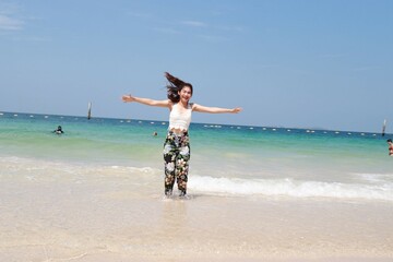 girl on vacation at sea