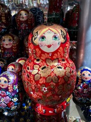 russian nesting dolls