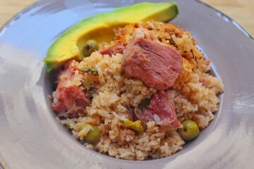 Locrio de chuleta