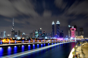 Fototapeta na wymiar Night photo of Dubai Water Canal