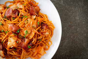 stir-fried spaghetti with kimchi and bacon
